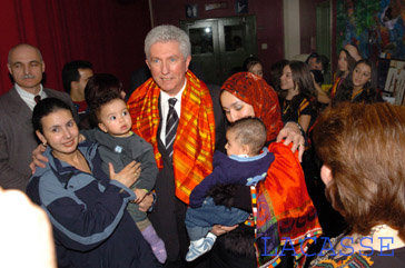 GILLES DUCEPPE ET LA COMMUNAUT LORS DE LA SOIRE DE TAFSUT